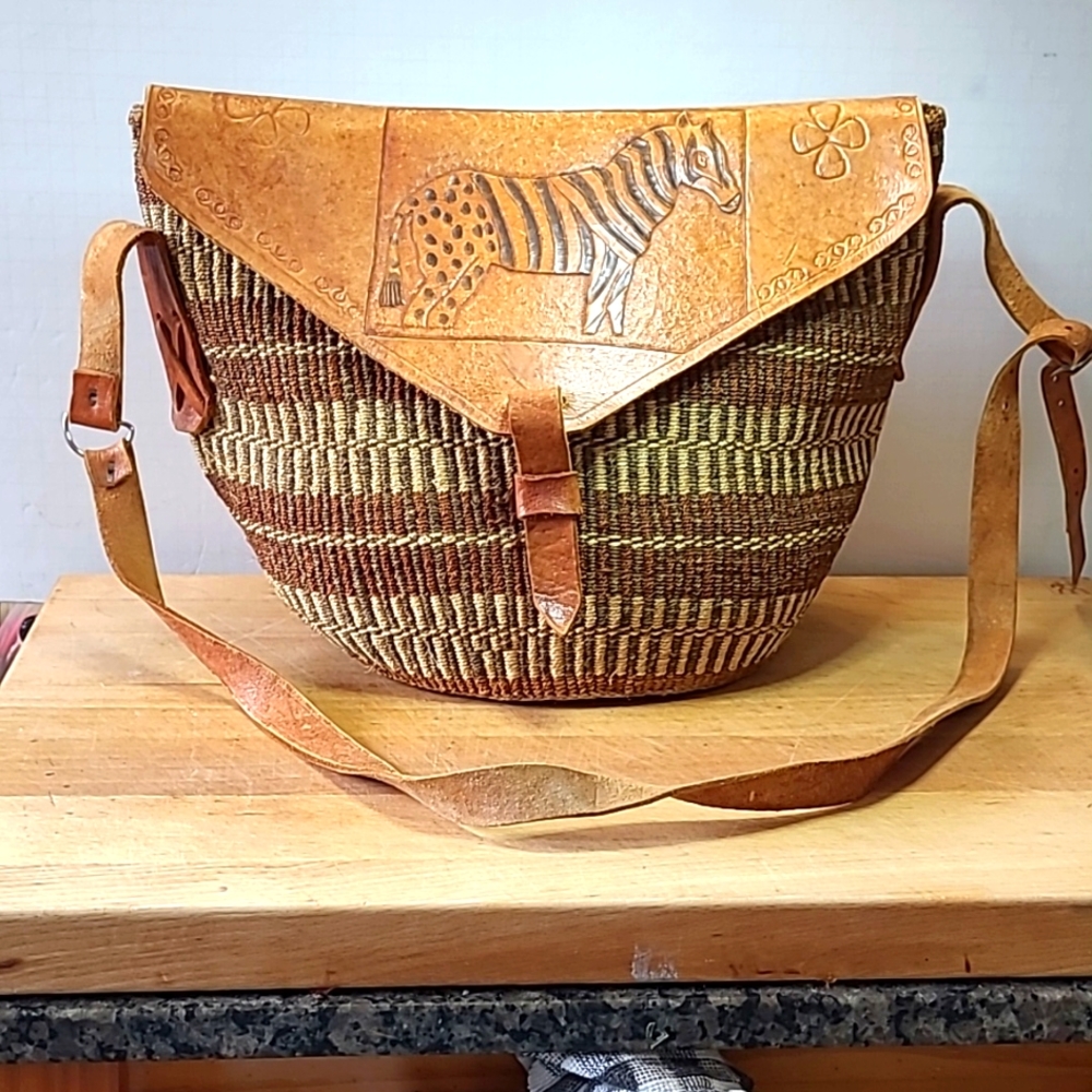 Boho Chic Large Womens Woven Raffia Bag
